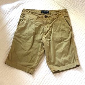 American eagle active flex khaki shorts